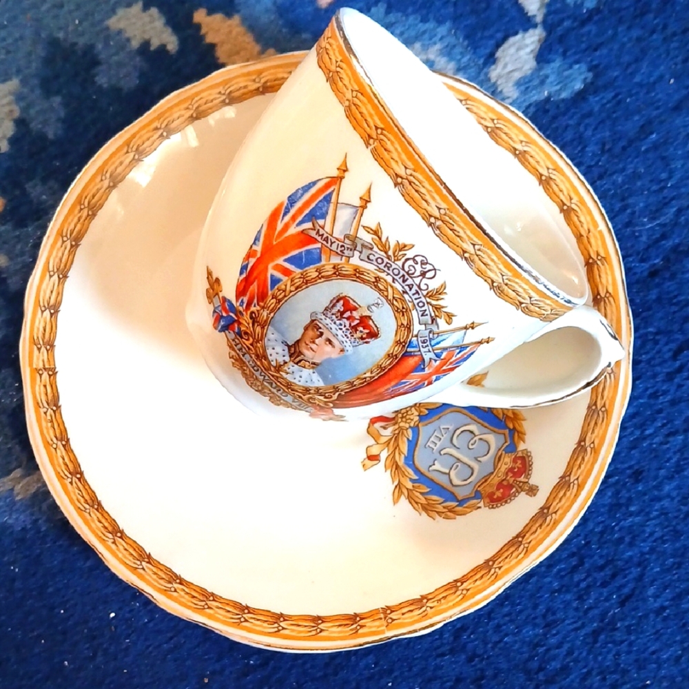 Grindley Crowned Edward VIII Coronation Cup / Saucer, 1937